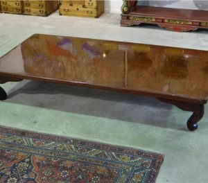 Wakasa Lacquer Table