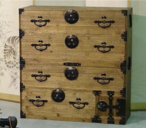 Nihonmatsu Clothing Chest on Chest