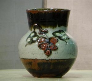 Kawaii Takeichi Vase