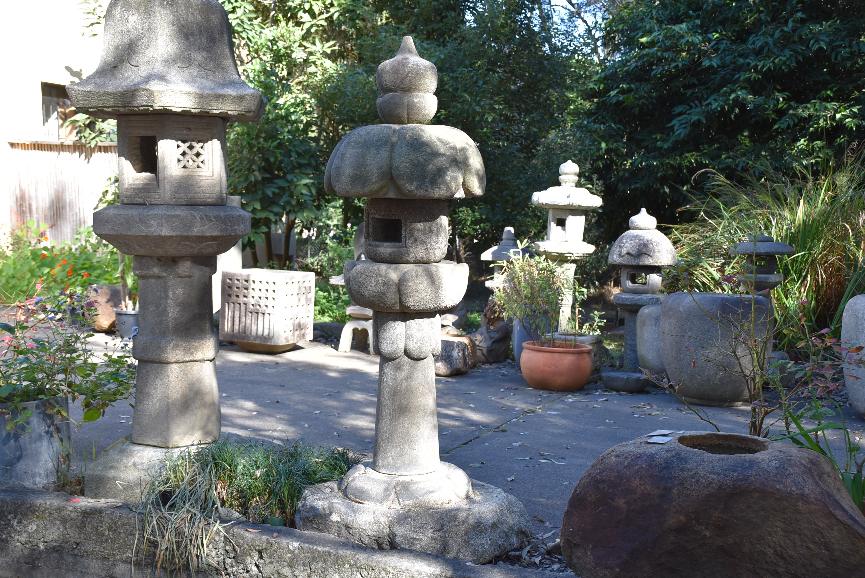 Japanese Stone Lantern Edo Arts Japanese Stone Lantern