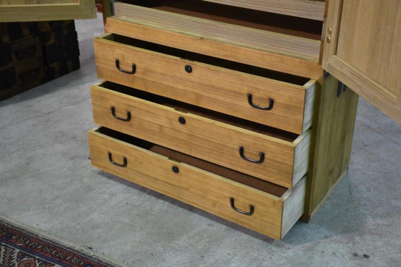 Wedding Chest - Image 5