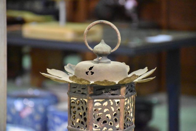 Pair of Japanese Vintage Lanterns - Image 7