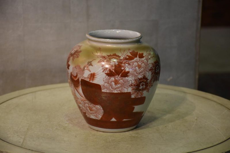 Vintage Porcelain Vase - Image 2