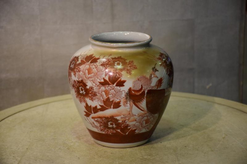 Vintage Porcelain Vase - Image 4