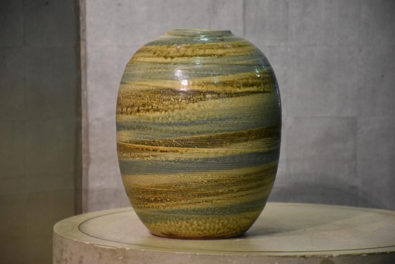 Japanese Contemporary Vase - Image 10