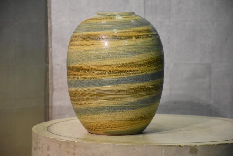 Japanese Contemporary Vase - Image 8