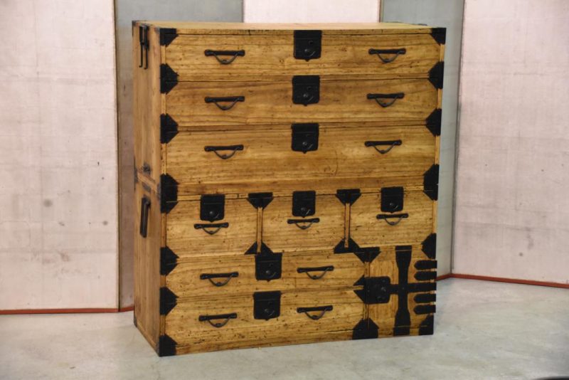 Japanese Edo Period Chest - Image 3