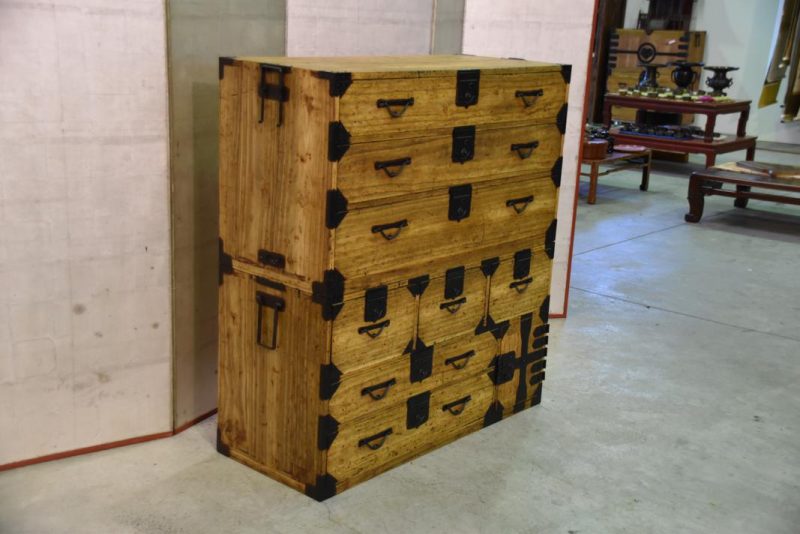 Japanese Edo Period Chest - Image 4