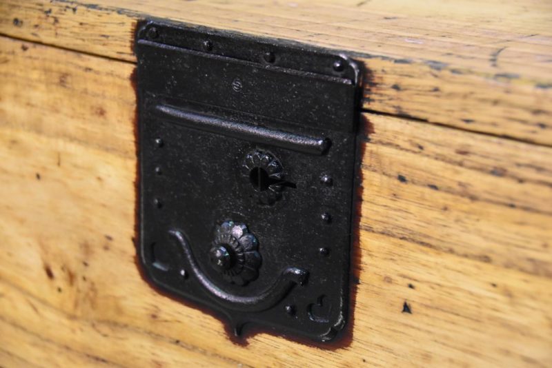 Japanese Edo Period Chest - Image 12