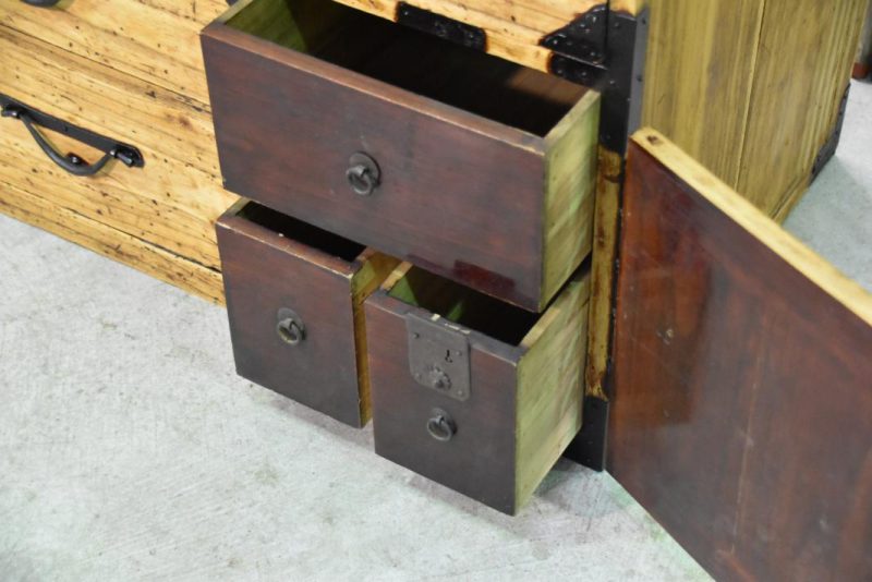 Japanese Edo Period Chest - Image 6