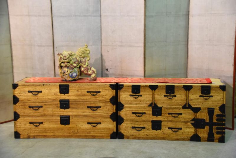 Japanese Edo Period Chest - Image 17