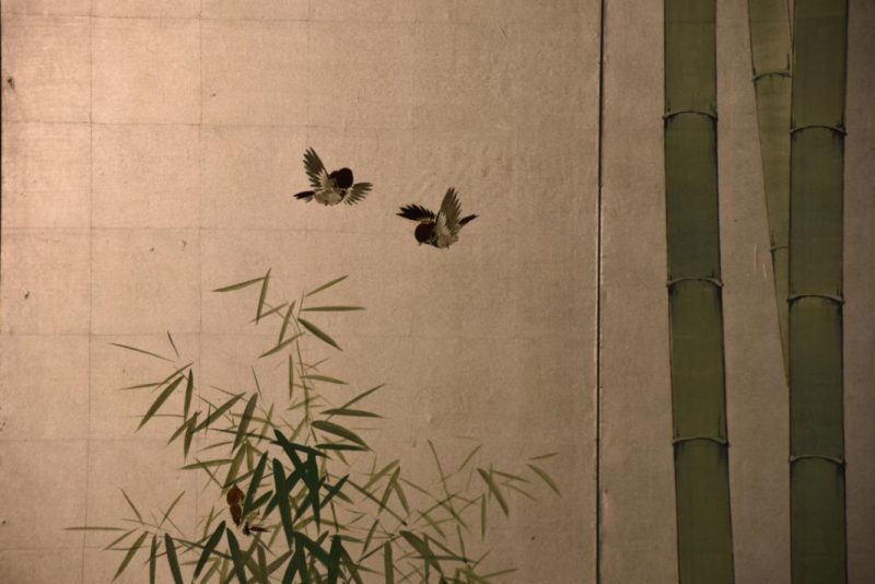Japanese Bamboo and Birds on Silver 2 Panel Screen - Image 6