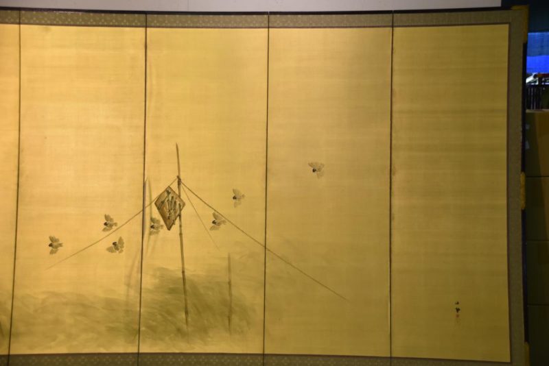 Over Sized Gold Screen - Image 8