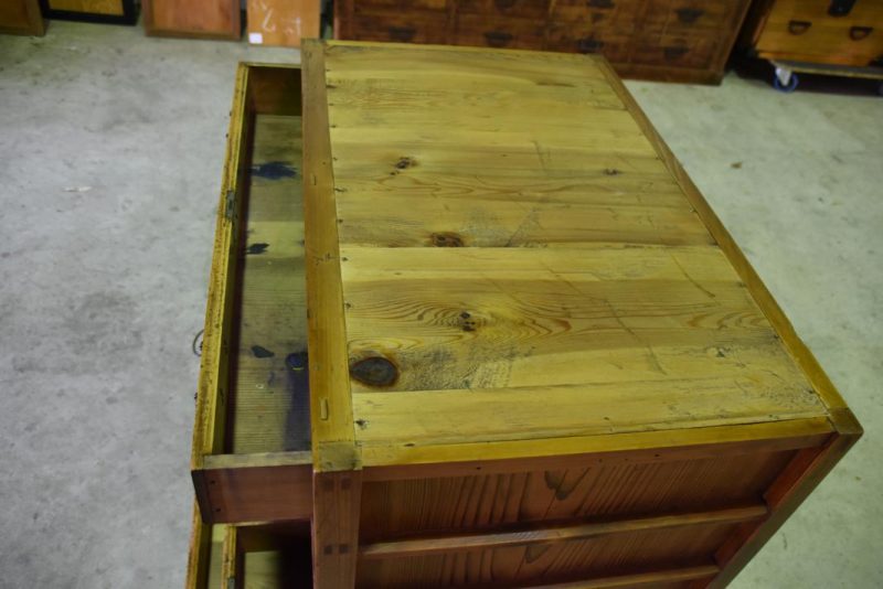 Japanese Merchant Chest - Image 4