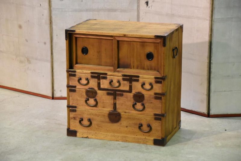 Meiji Period Choba Dansu (Merchant Chest)