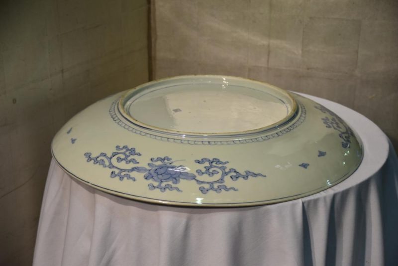 Large Japanese Imari Charger - Image 4