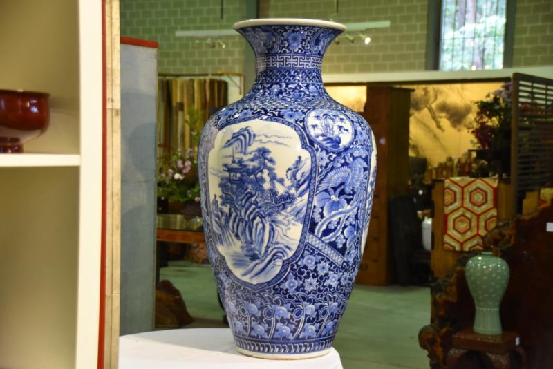 Japanese Blue and White Imari Vase...ON HOLD GB - Image 8