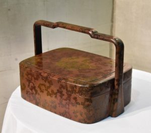 Japanese Wakasa Lacquer Lidded Box