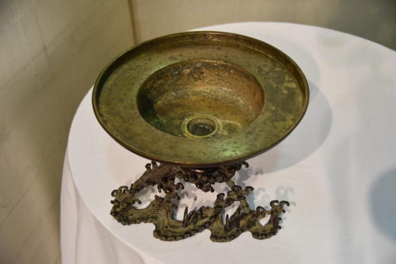 Japanese Bronze Enshu Ikenobu Flower Vase - Image 10
