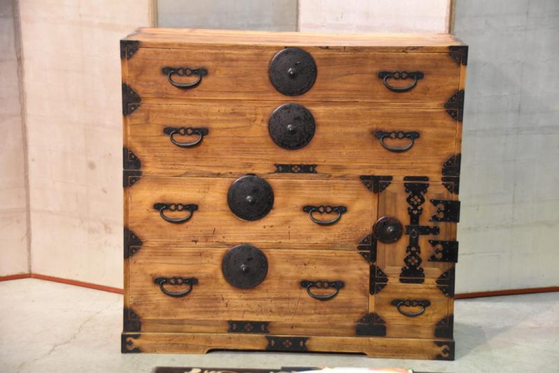 Japanese Antique Clothing Chest - Image 3