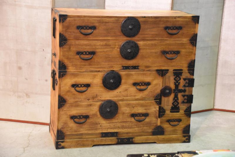 Japanese Antique Clothing Chest - Image 9