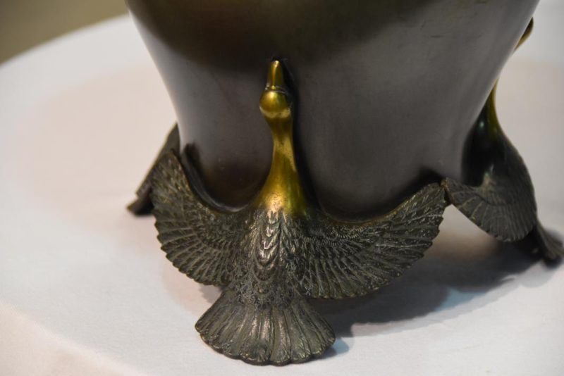 Japanese Bronze Usubata Vase - Image 9