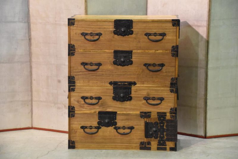Tokyo Antique Clothing Chest - Image 13