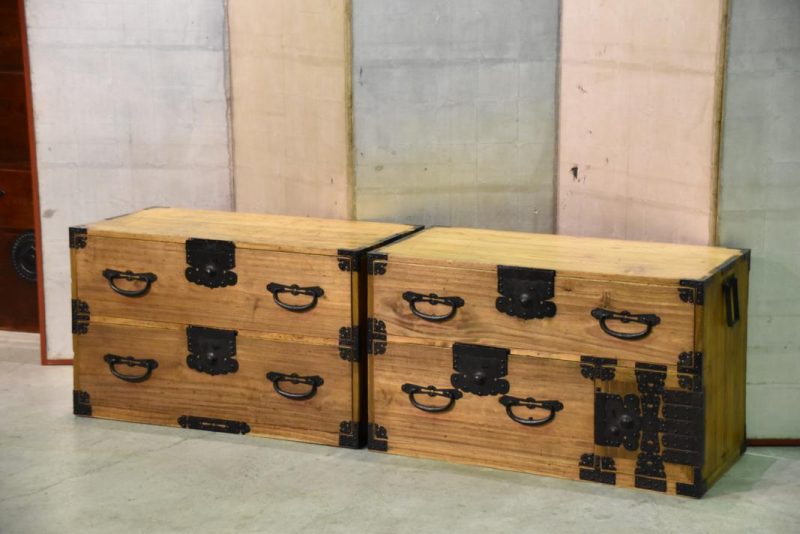 Tokyo Antique Clothing Chest - Image 4