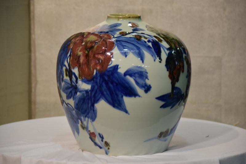 Chinese Painting Vase