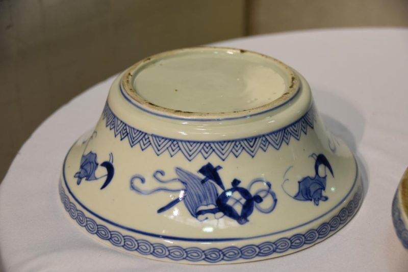 Japanese Imari Lidded Bowl - Image 5