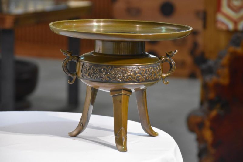 Bronze Flower Vase - Image 10