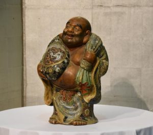 Kutani Ware Hotai San