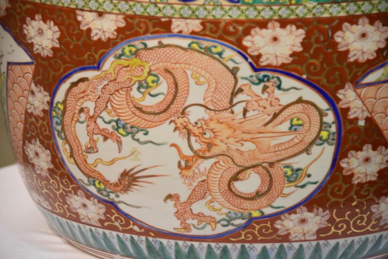 Coloured Imari Hibachi - Image 7