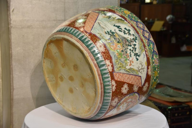 Coloured Imari Hibachi - Image 4