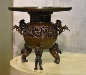 Bronze Shi Shi Ikenobu Vase