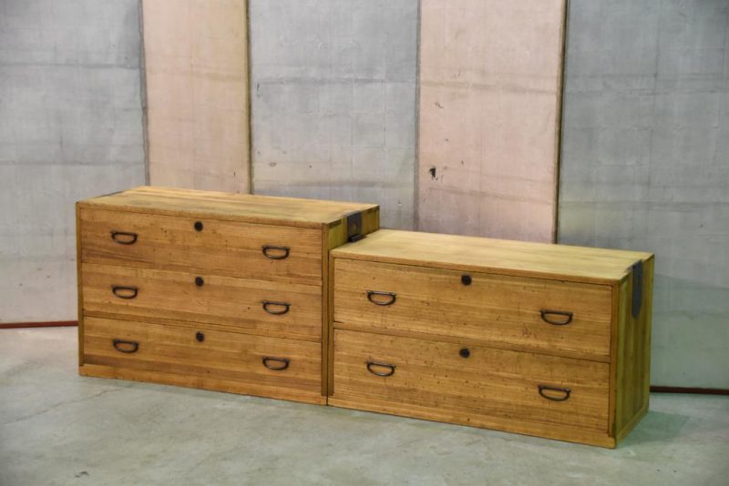 Vintage Japanese Clothing Chest - Image 3