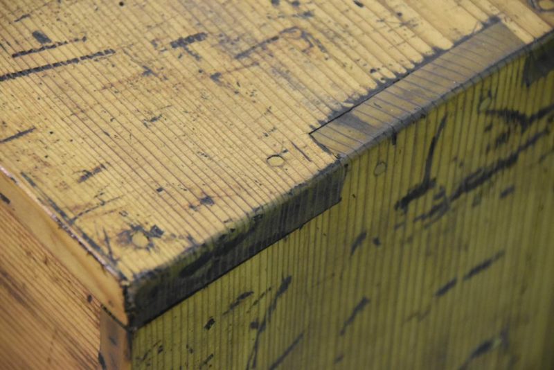 Katana Dansu (Japanese Sword Chest) - Image 4