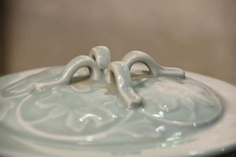 Celadon Lidded Bowl - Image 7