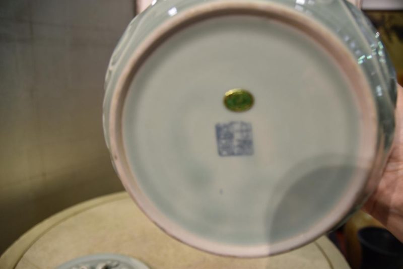 Celadon Lidded Bowl - Image 2