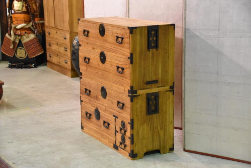 Clothing Chest on Chest - Image 3