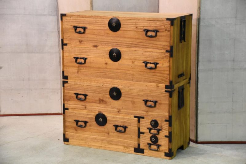 Clothing Chest on Chest - Image 2
