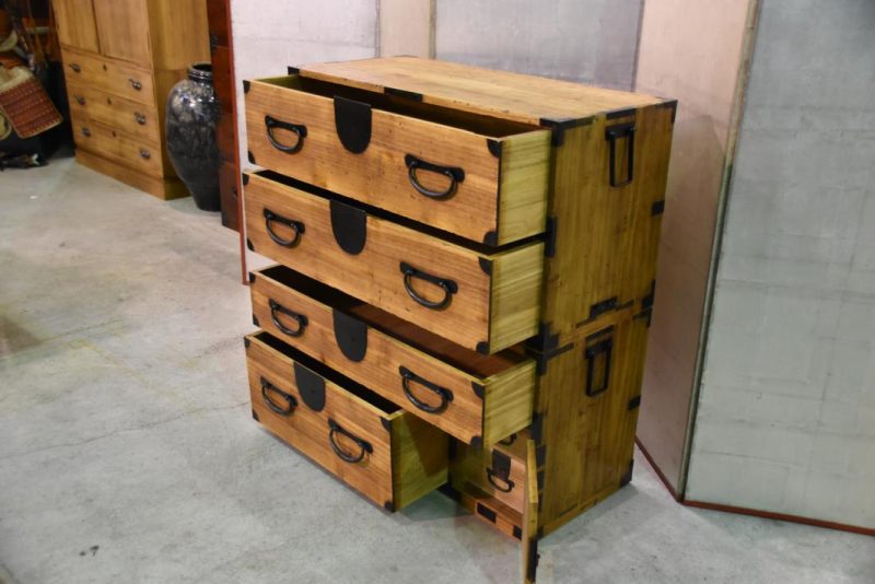 Tokyo Antique Clothing Chest - Image 5