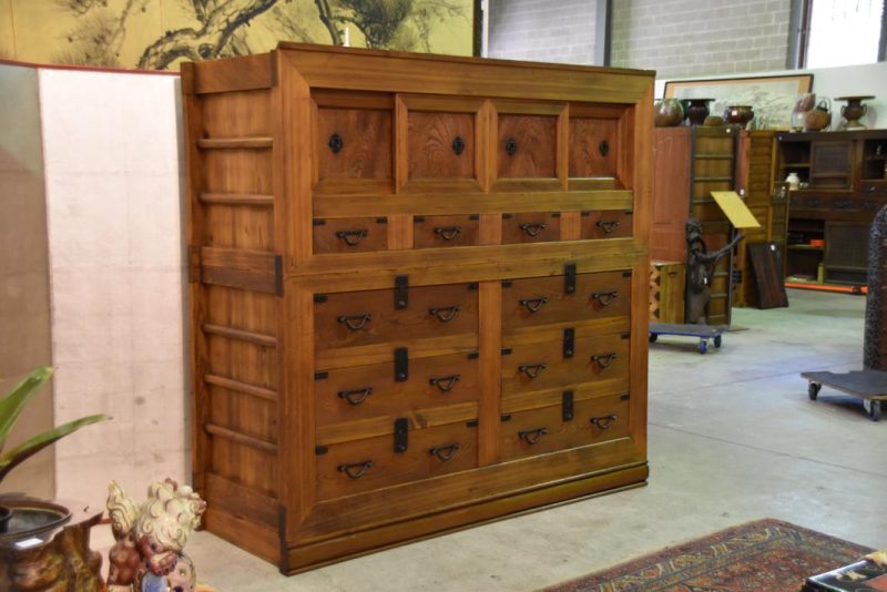 Large and Rare Japanese Clothing Chest - Image 13