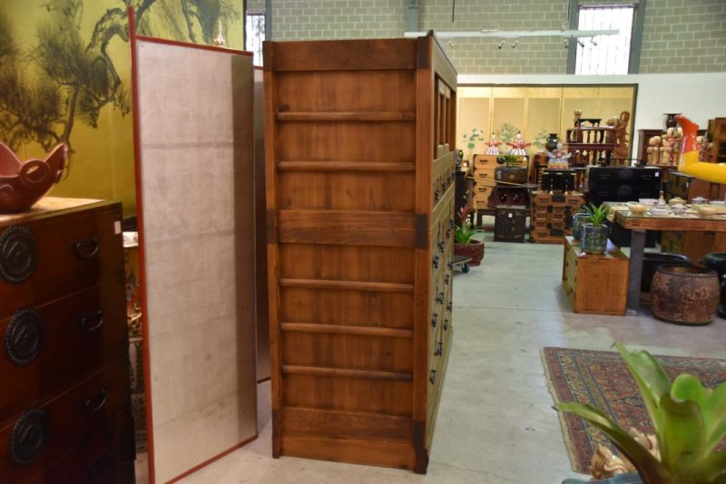 Large and Rare Japanese Clothing Chest - Image 12