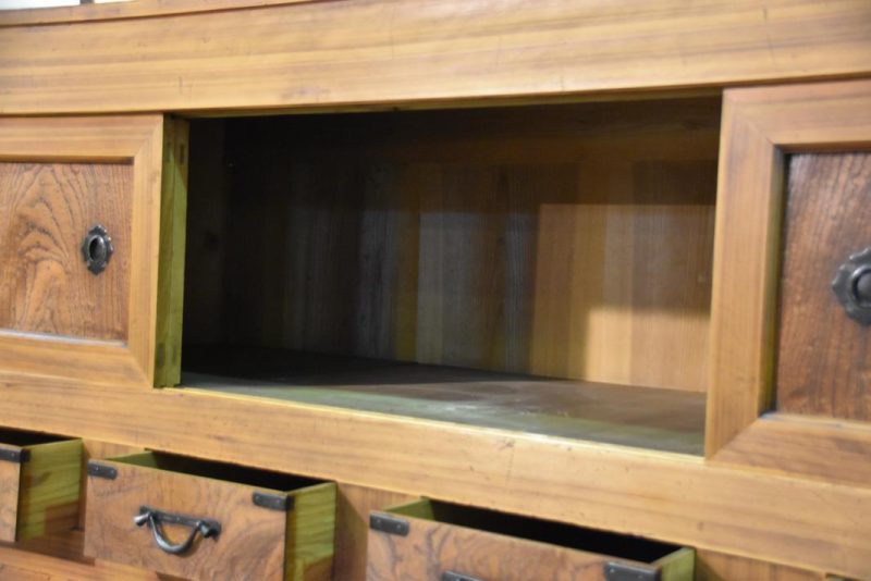 Large and Rare Japanese Clothing Chest - Image 10