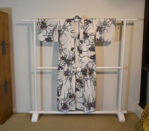 White Floral Print Yukata