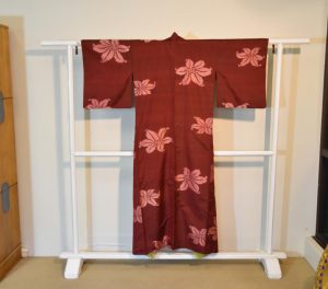 Floral Print Meisen with Bold Colour Lining