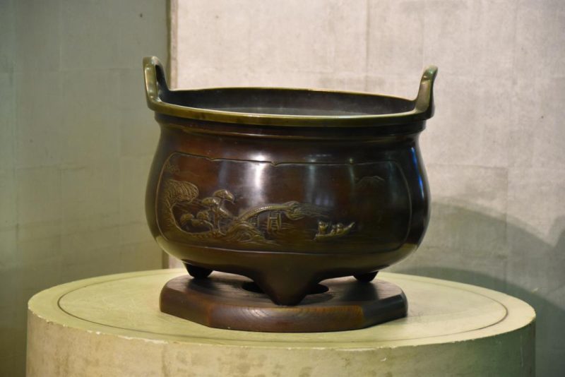 Bronze Hibachi