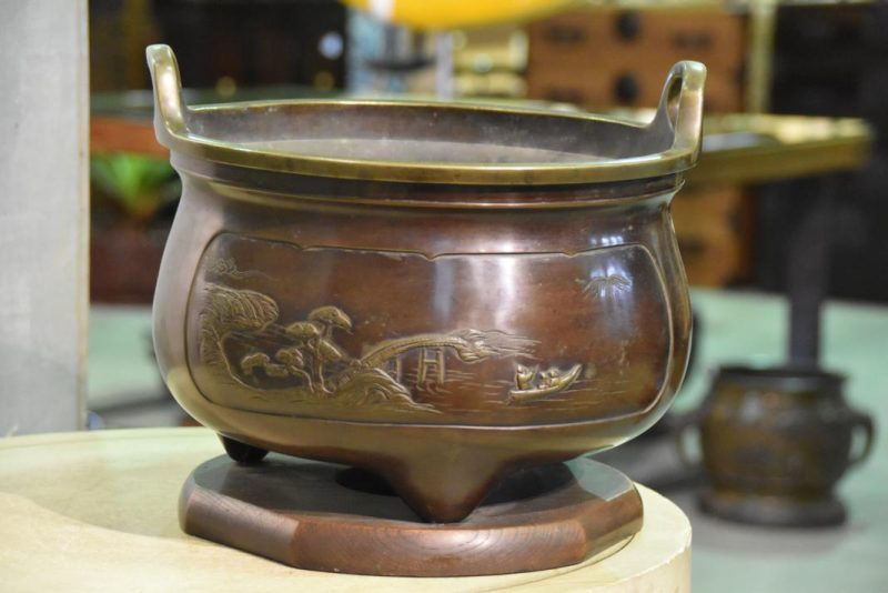 Bronze Hibachi - Image 6