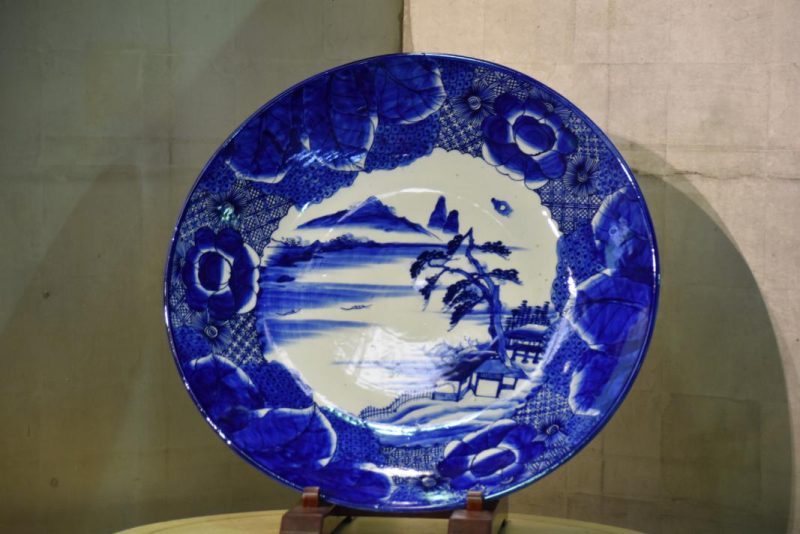 Large Japanese Blue and White Charger - Image 2